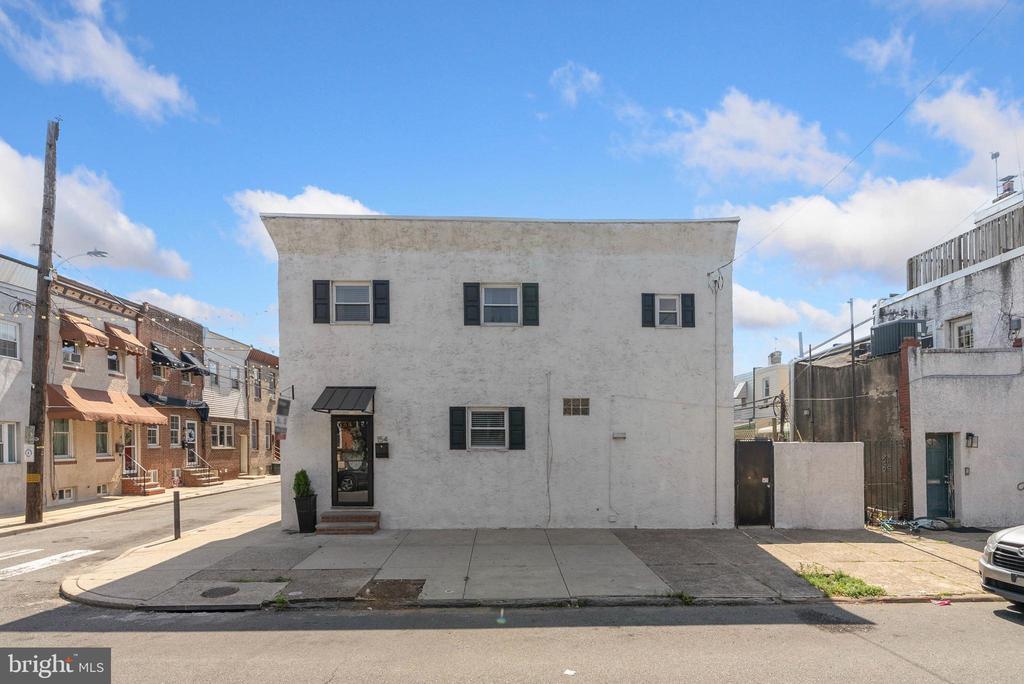 154 MERCY STREET