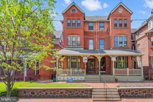 3310 ARCH STREET 3RD FLR