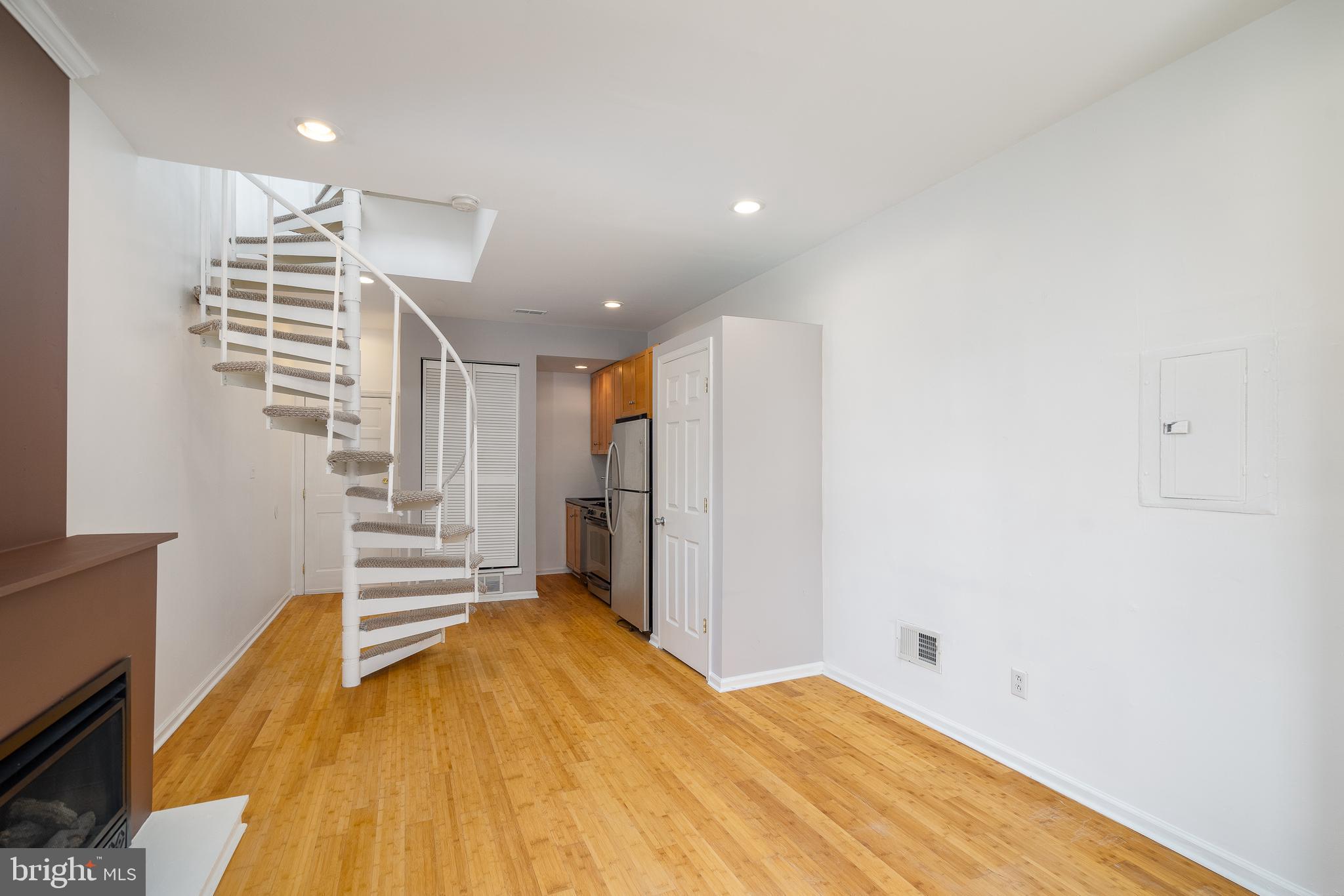 744 S 22ND STREET 2B