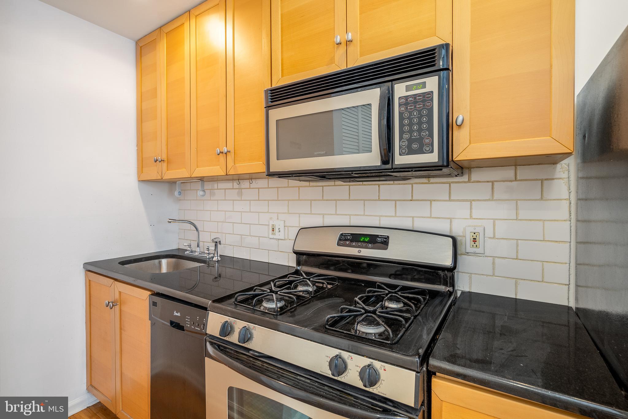 744 S 22ND STREET 2B