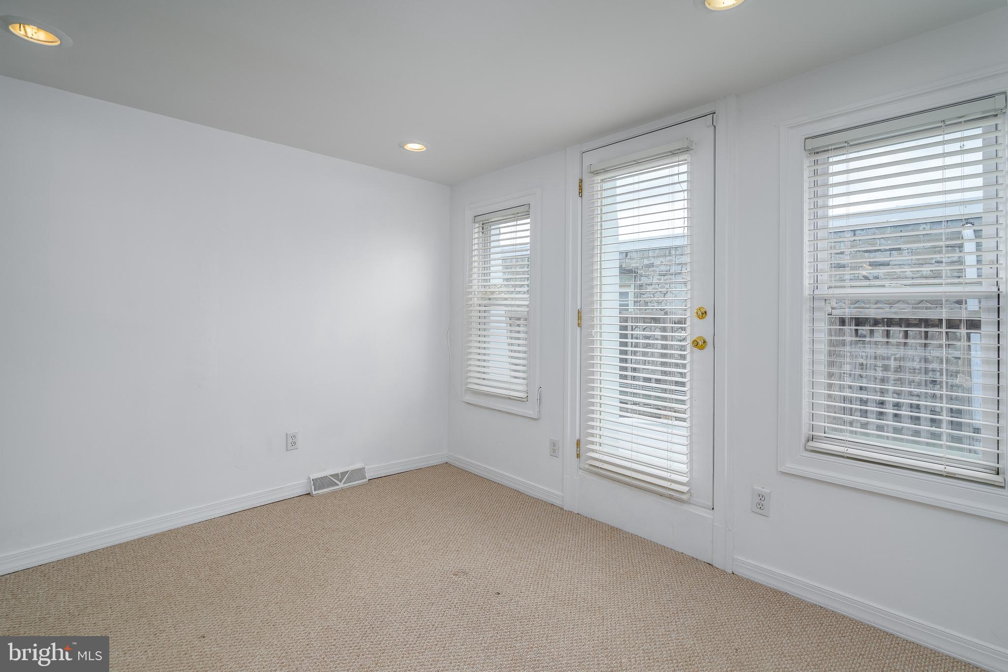 744 S 22ND STREET 2B