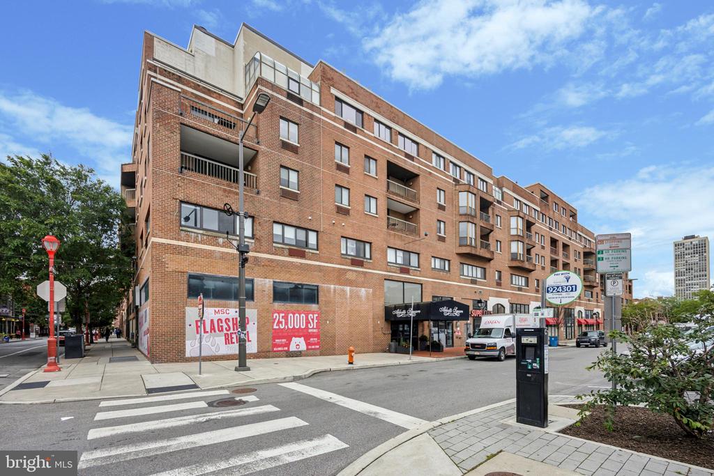 200 LOMBARD STREET 10 GU12