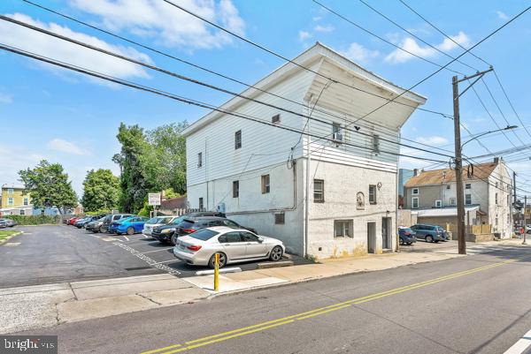 422 FOUNTAIN STREET