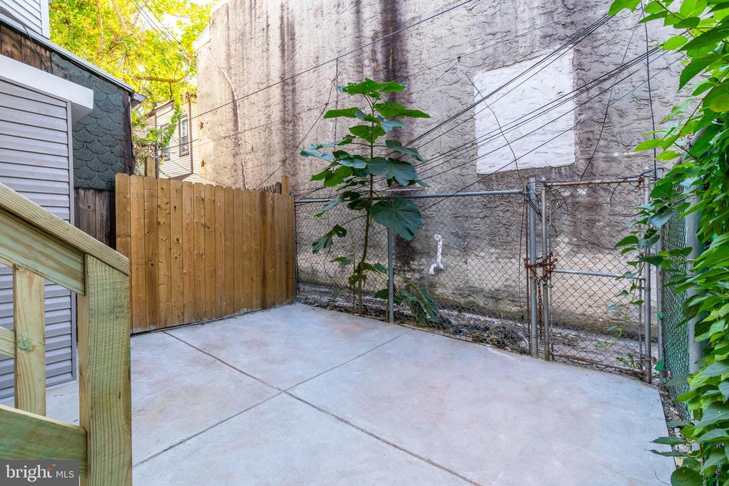 1552 N 28TH STREET