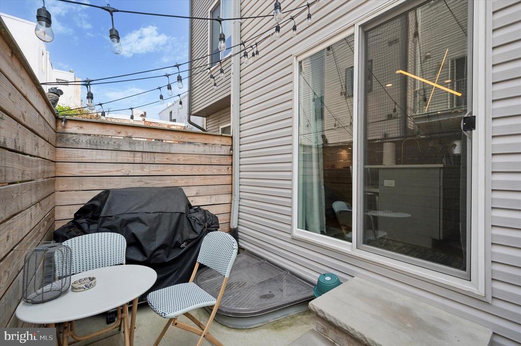 605 EMILY STREET