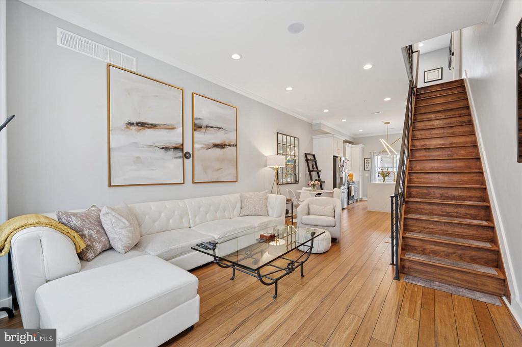 605 EMILY STREET