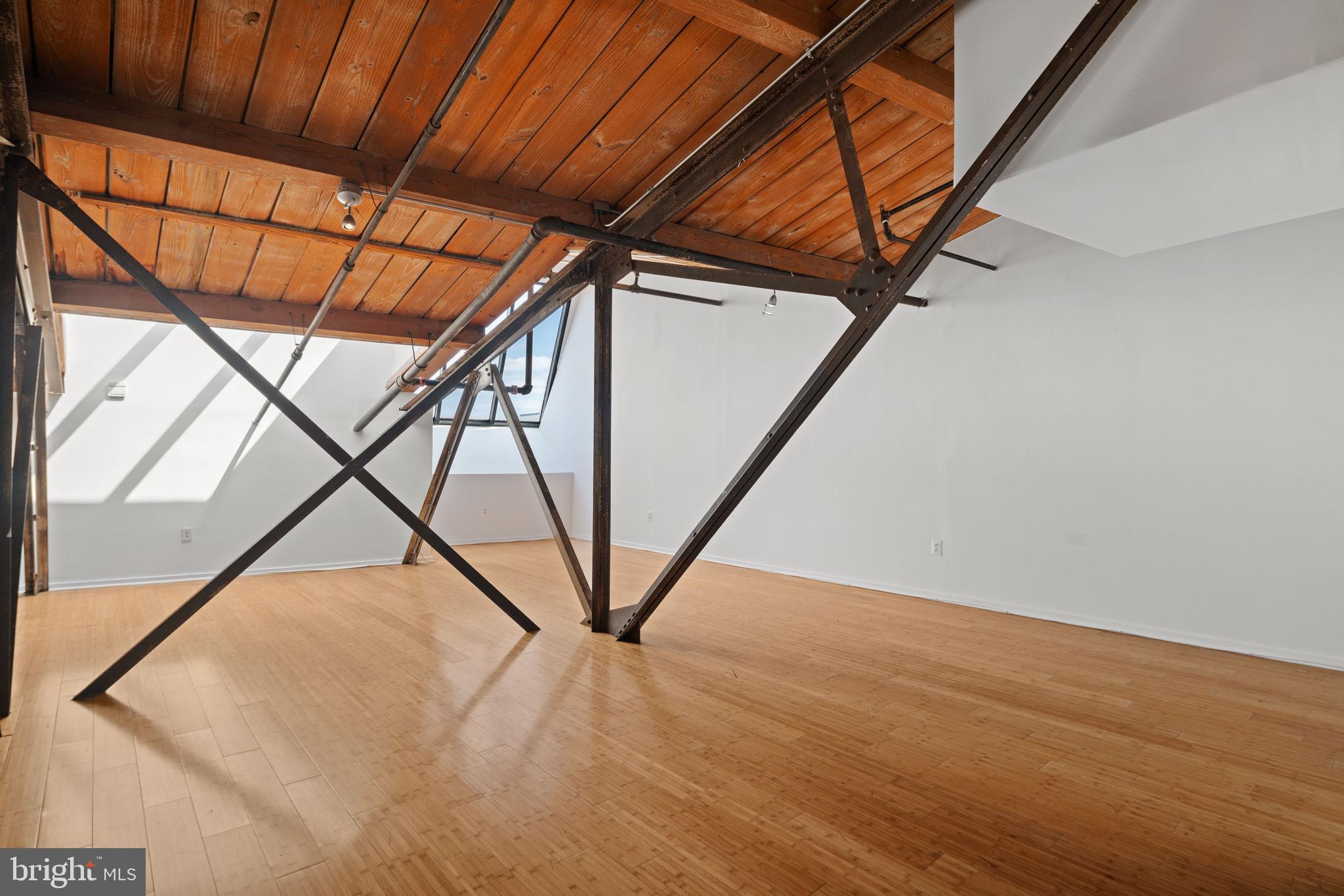 1147 N 4TH STREET 6F