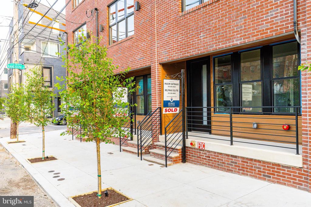 514 CECIL B. MOORE AVENUE
