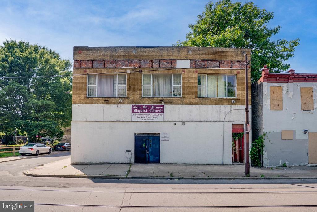 2912 GERMANTOWN AVENUE 16
