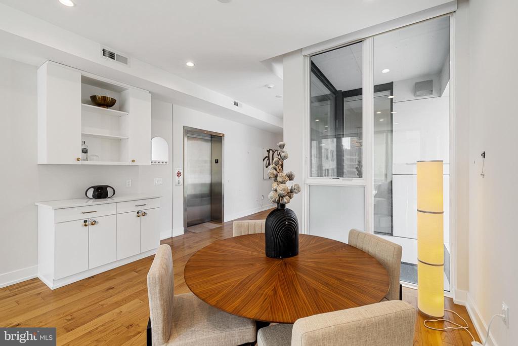 262 S 16TH STREET 7
