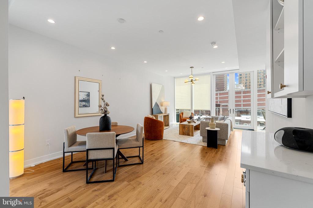 262 S 16TH STREET 7