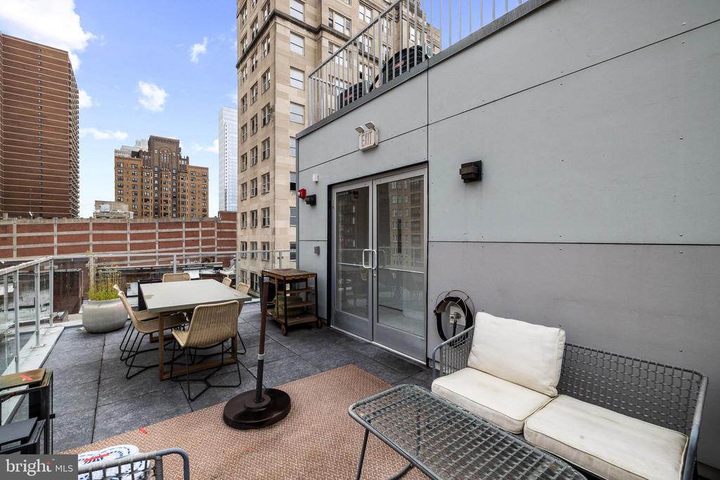 262 S 16TH STREET 7