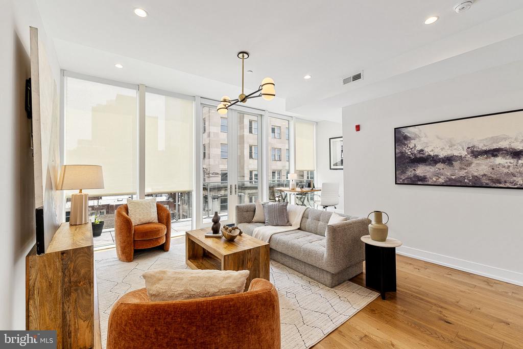 262 S 16TH STREET 7