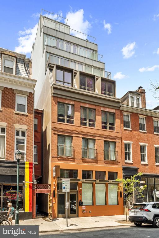 262 S 16TH STREET 7