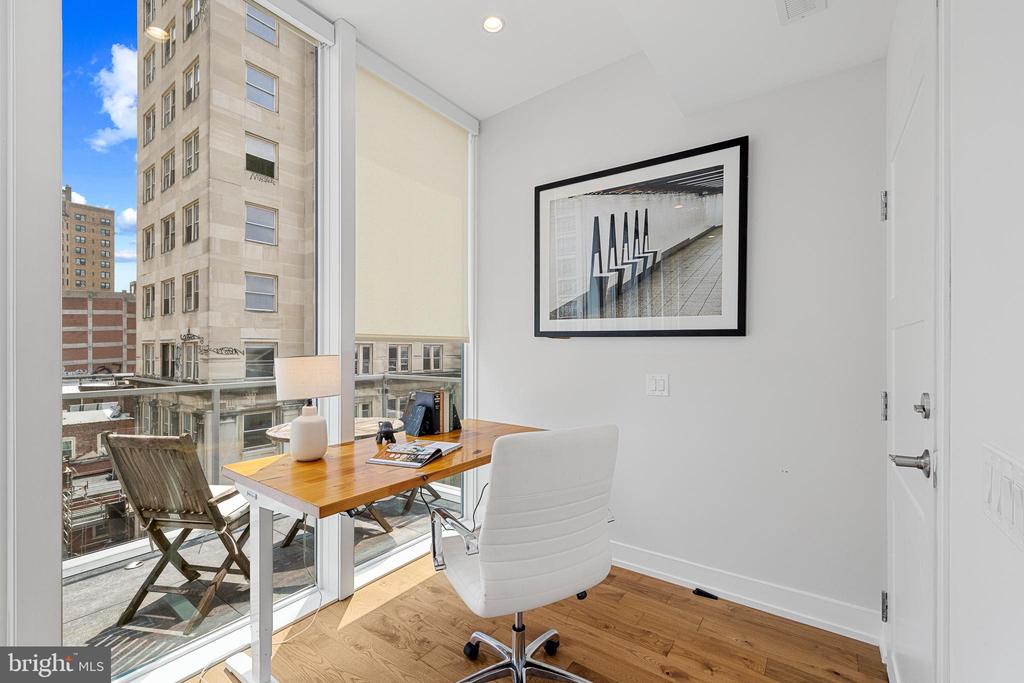 262 S 16TH STREET 7