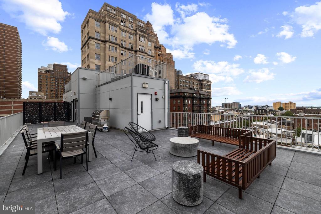 262 S 16TH STREET 7