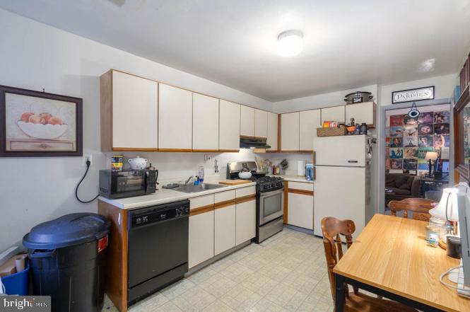 1632 S 4TH STREET 2