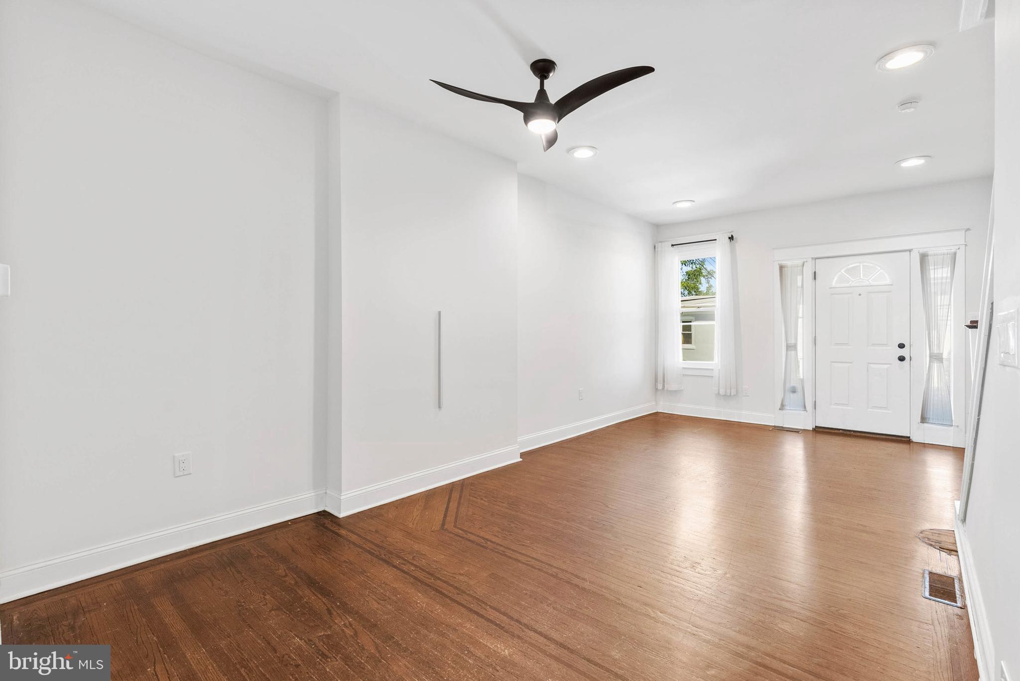 393 DELMAR STREET