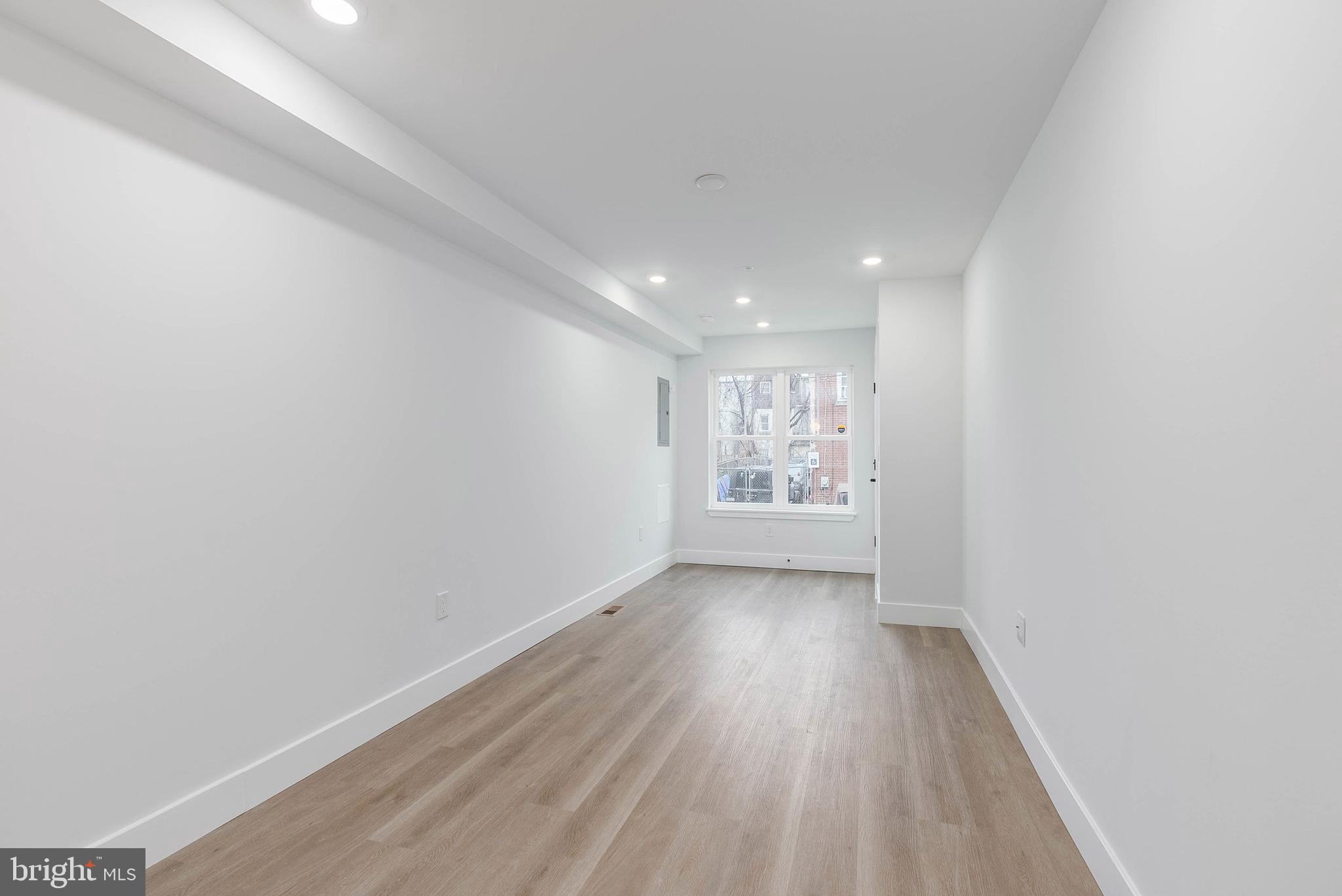 2057 E RUSH STREET