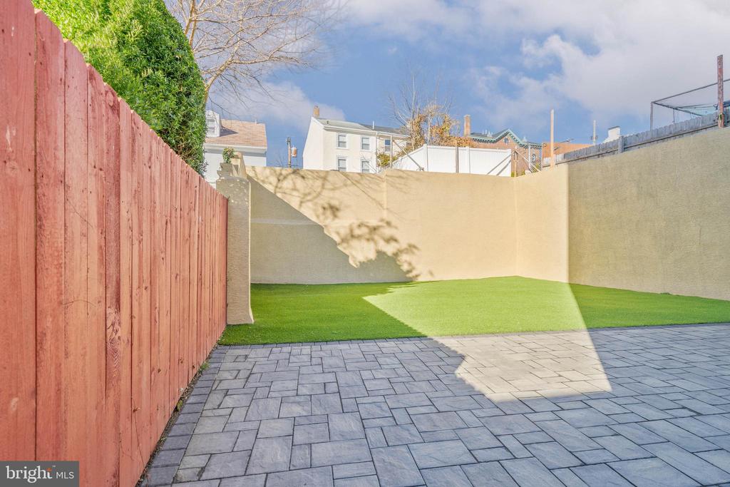 144 LEVERING STREET