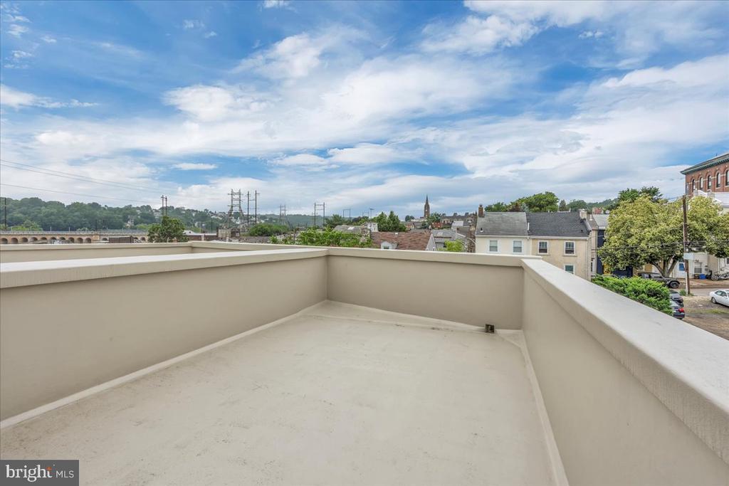 144 LEVERING STREET