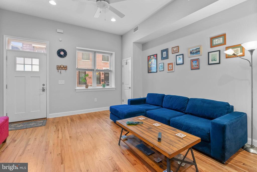 1138 EMILY STREET