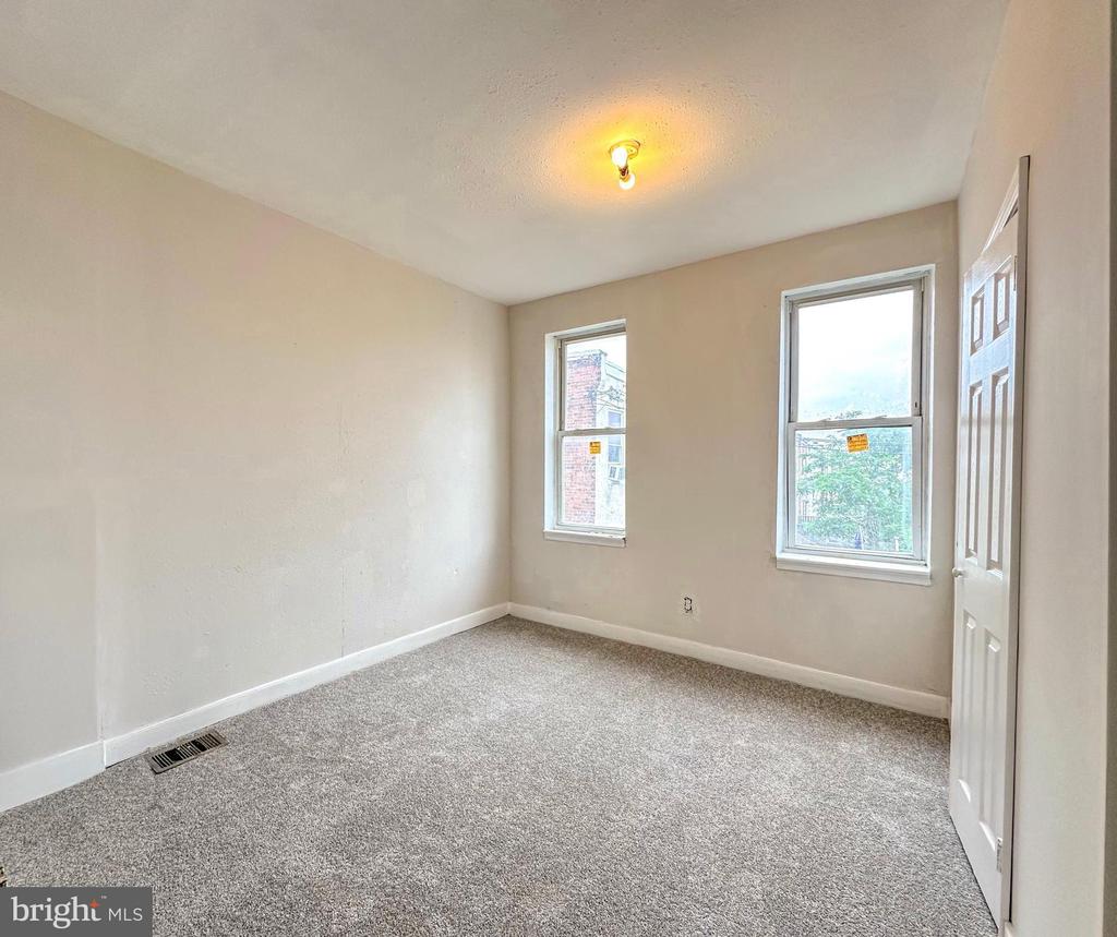 1609 S 54TH STREET