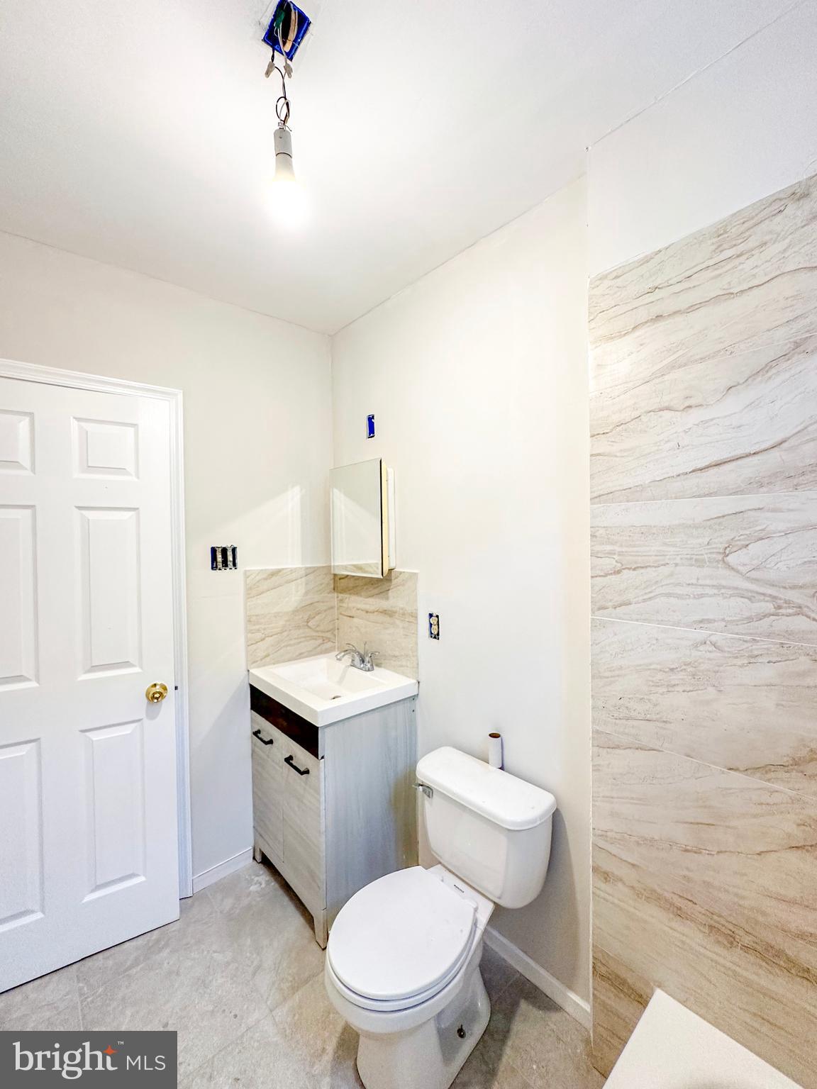 1609 S 54TH STREET