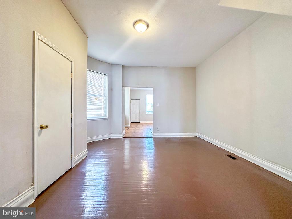 1609 S 54TH STREET