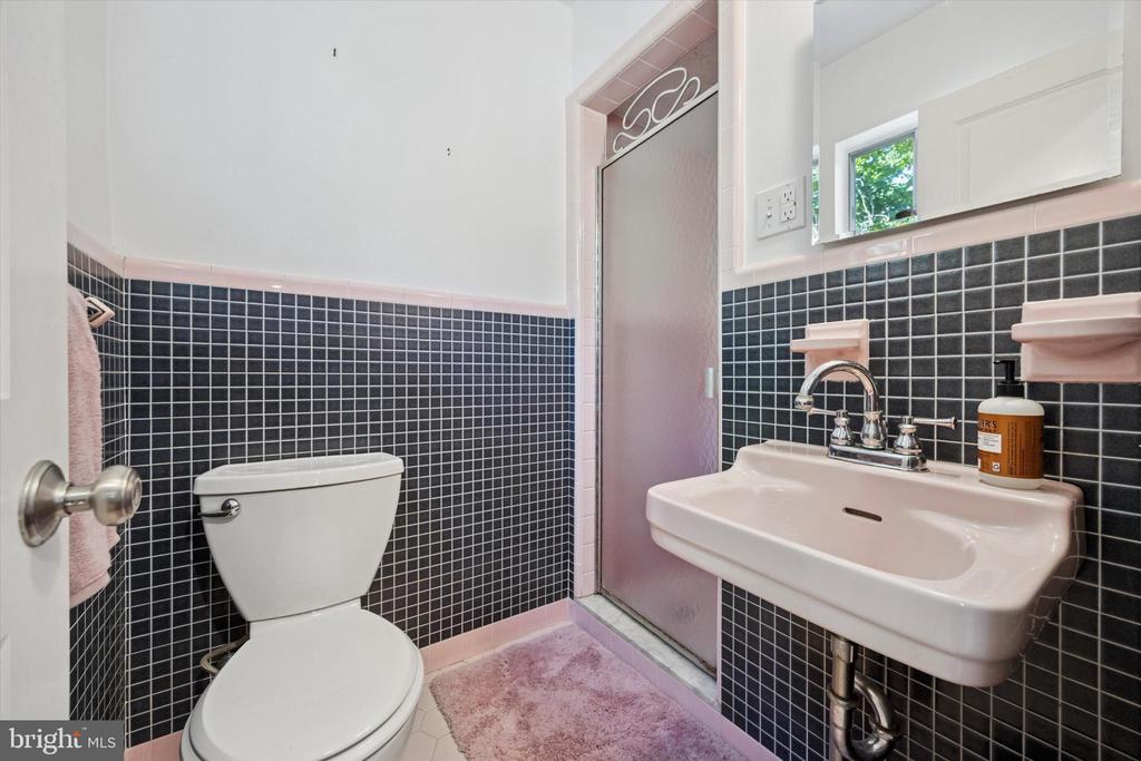 7937 ANITA DRIVE