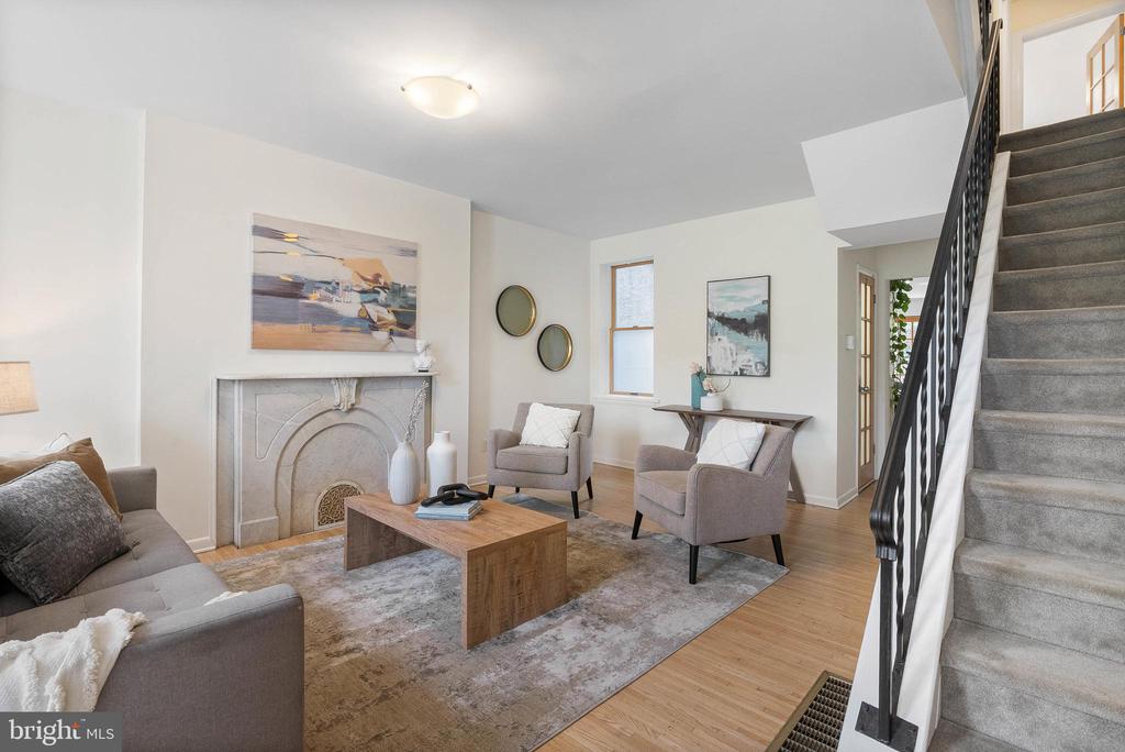 1942 HAMILTON STREET 44