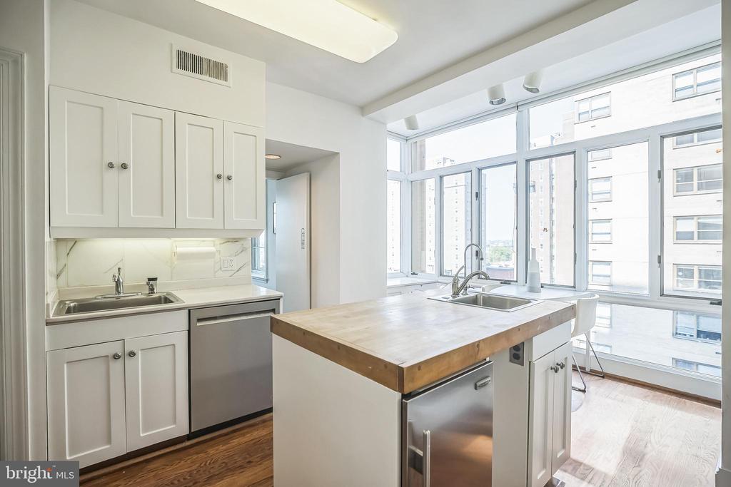 1800 RITTENHOUSE SQUARE 902