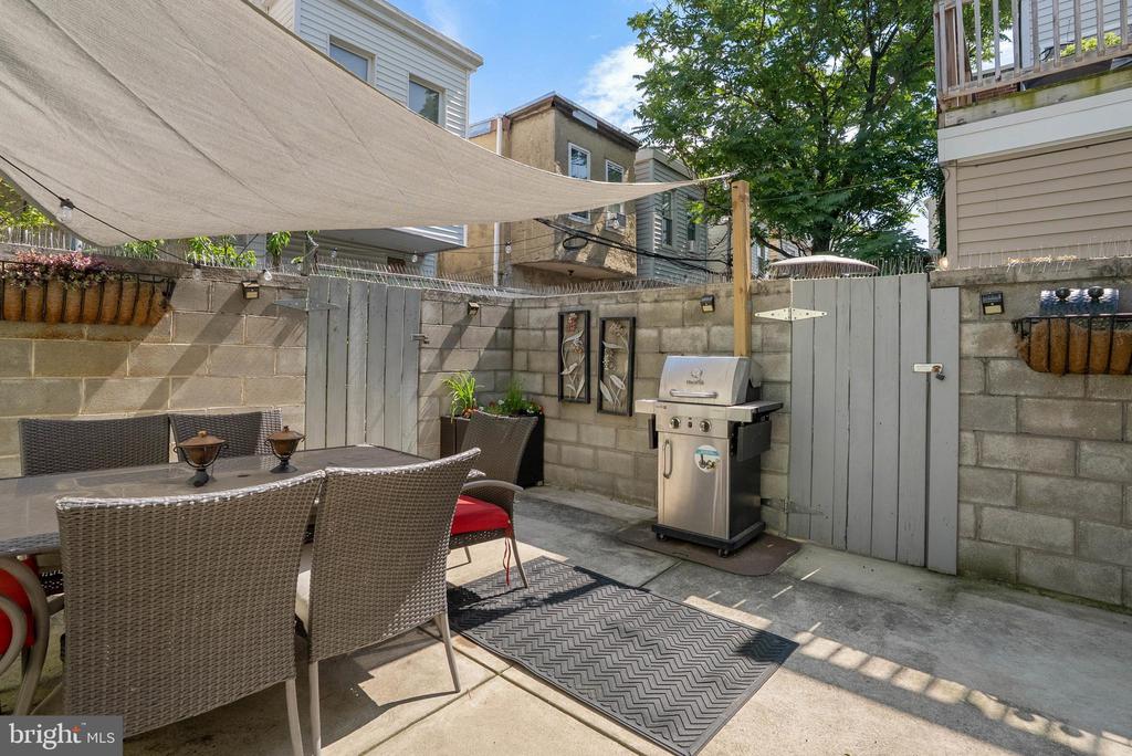 535 MIFFLIN STREET