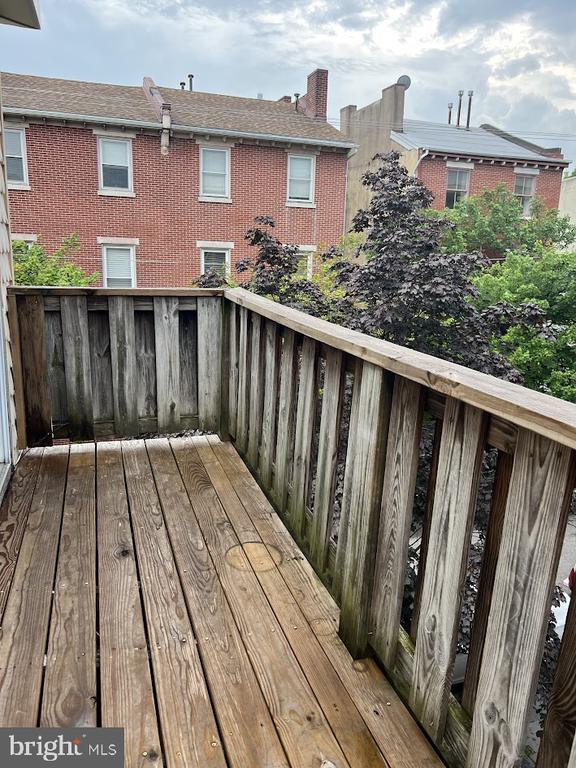 610 N 16TH STREET