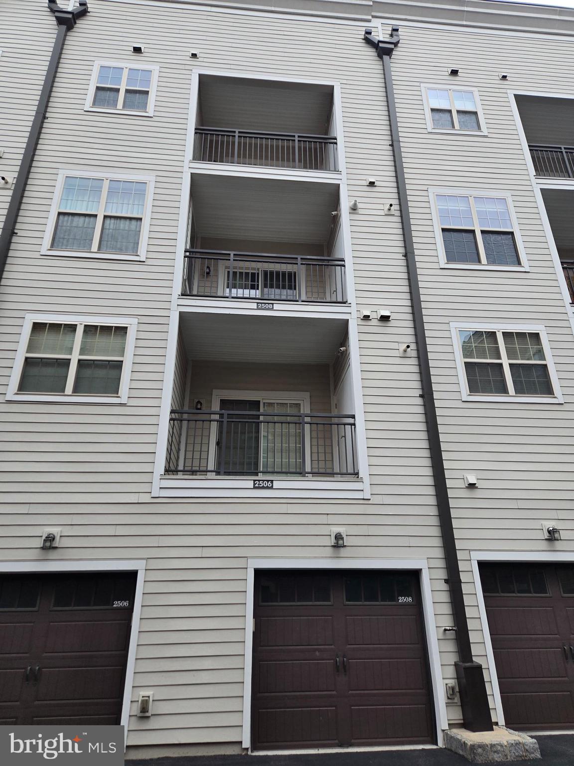 2508 SOUTH STREET