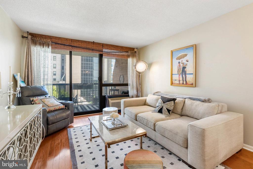 233 S 6TH STREET 704