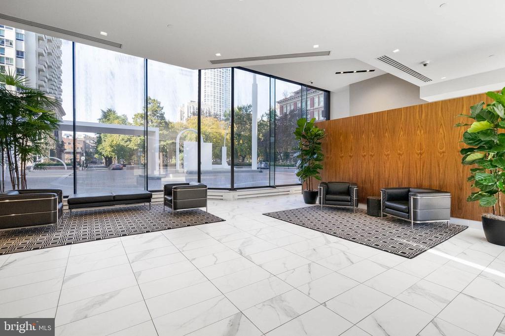233 S 6TH STREET 704