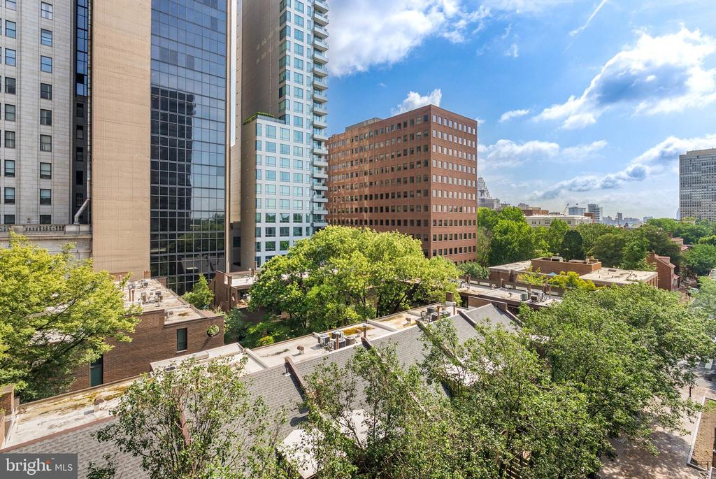 233 S 6TH STREET 704