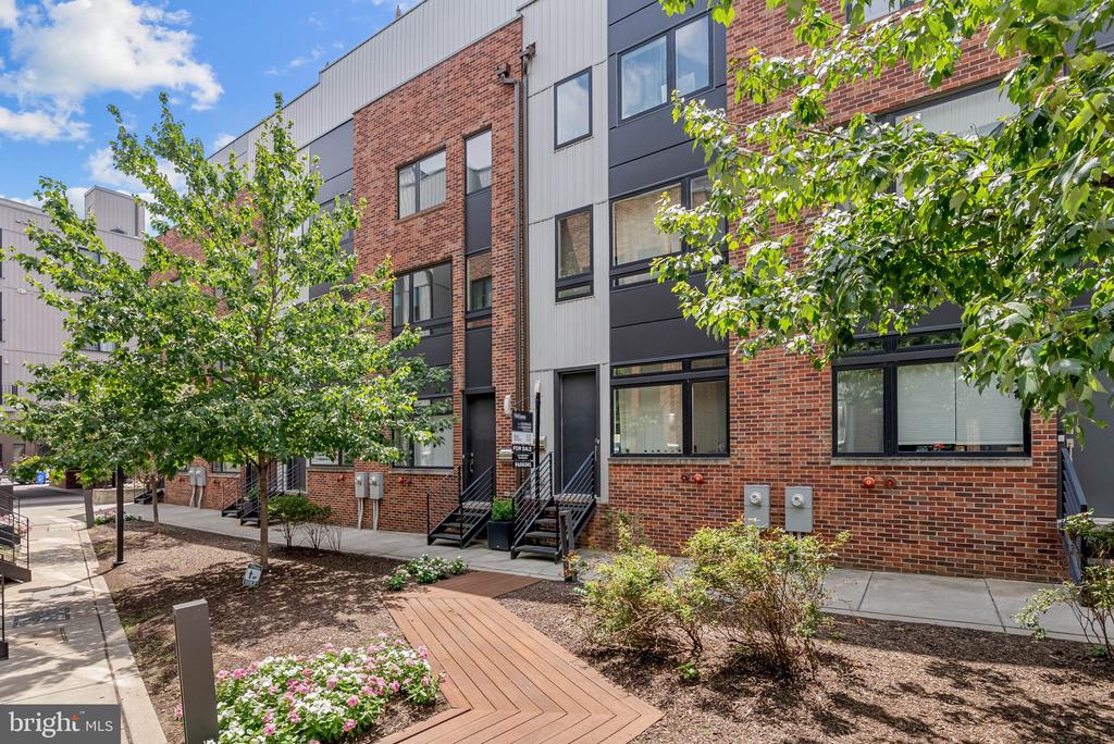 634 N 5TH STREET 5