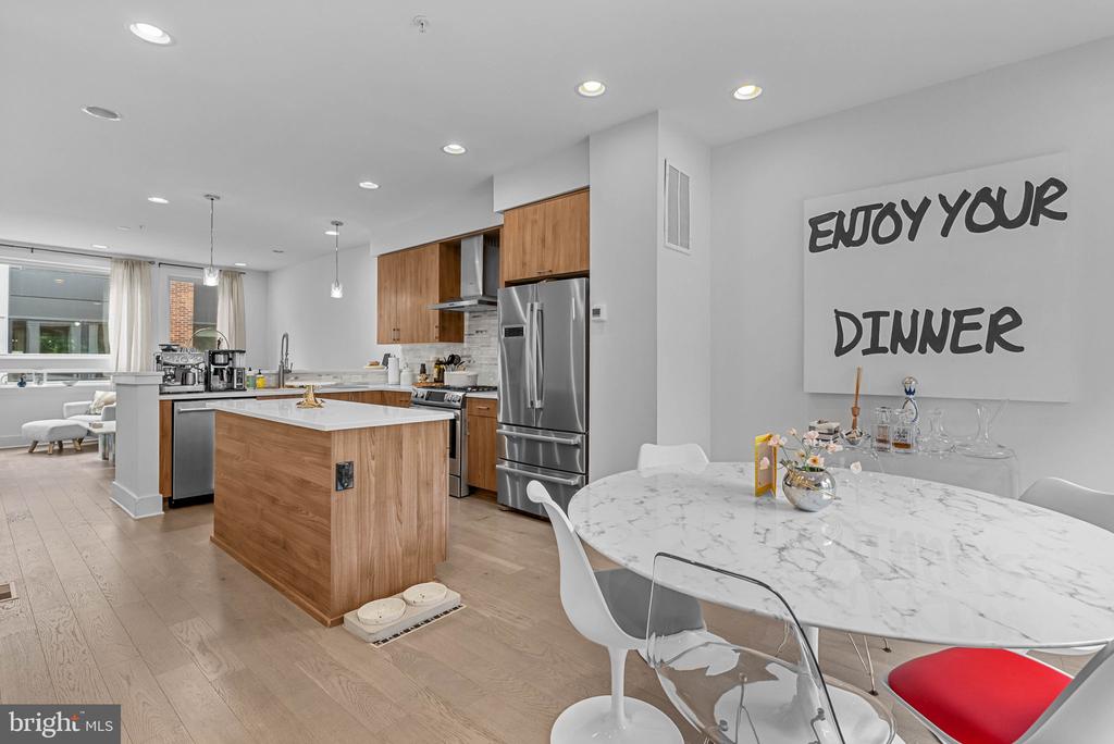 634 N 5TH STREET 5