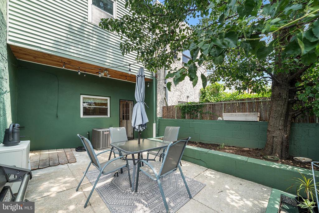 1228 MCKEAN STREET