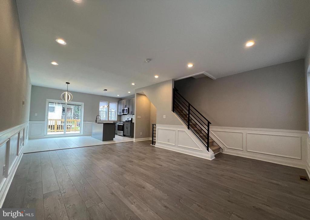 5528 LITCHFIELD STREET