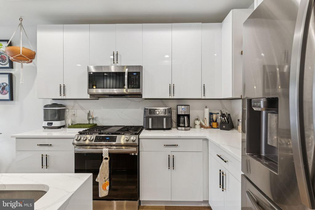 1007 S 3RD STREET A