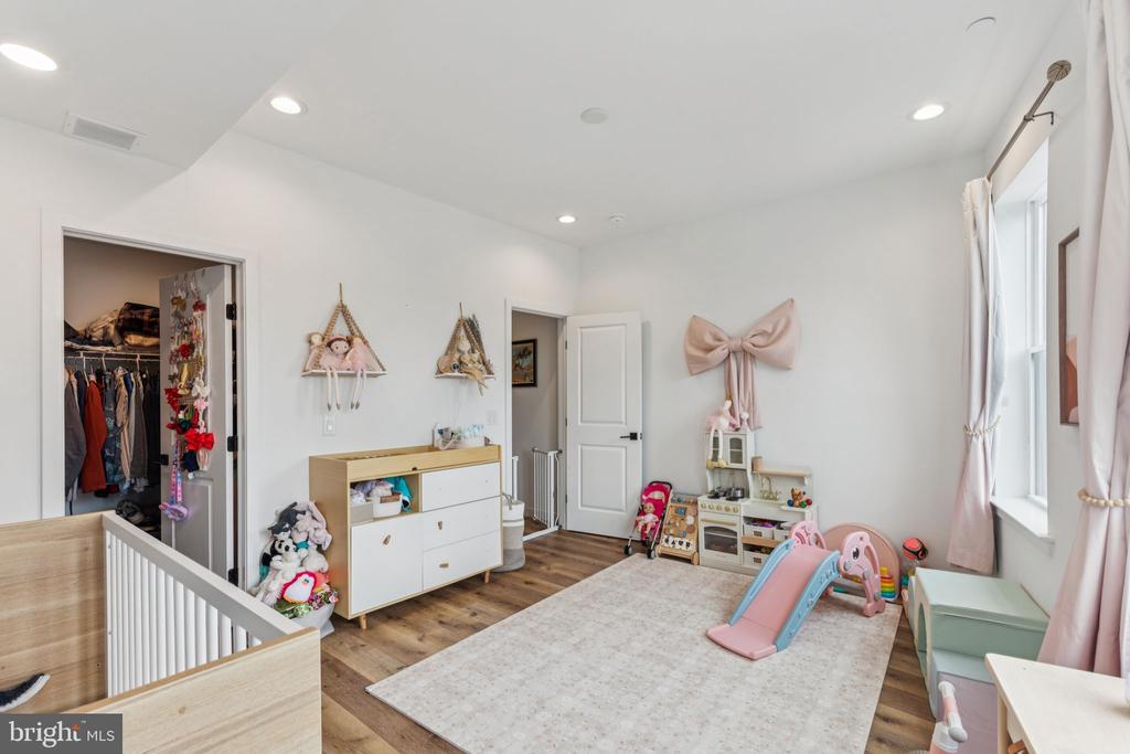 1007 S 3RD STREET A