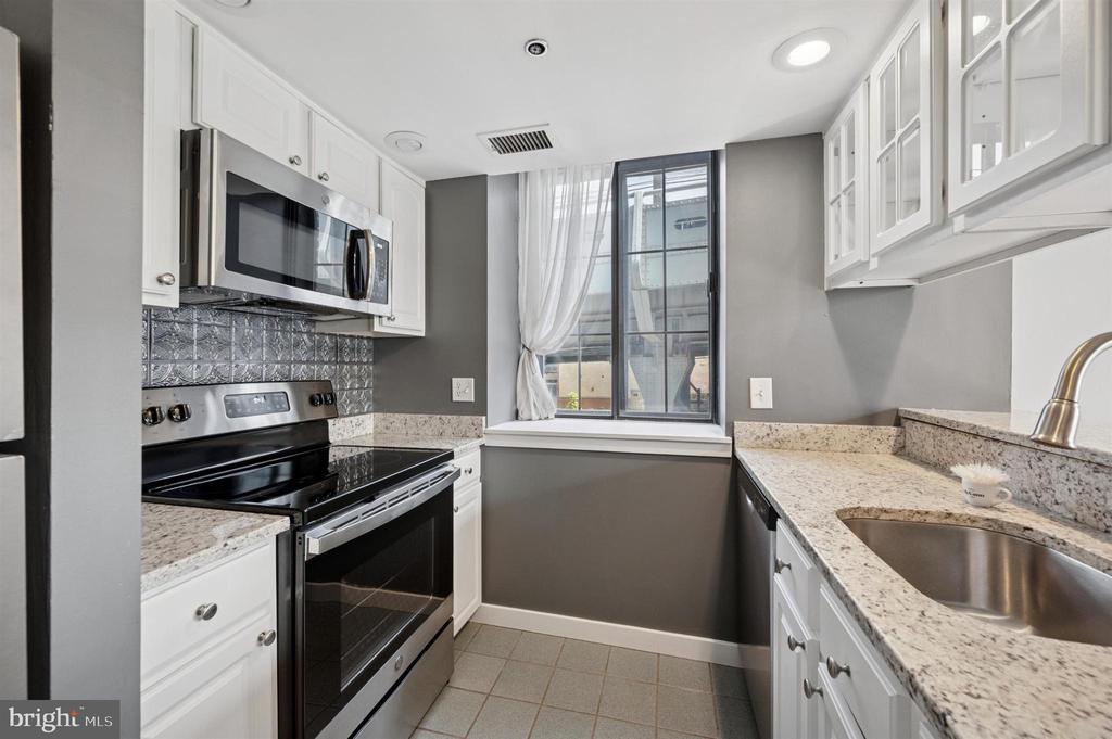 301 RACE STREET 202