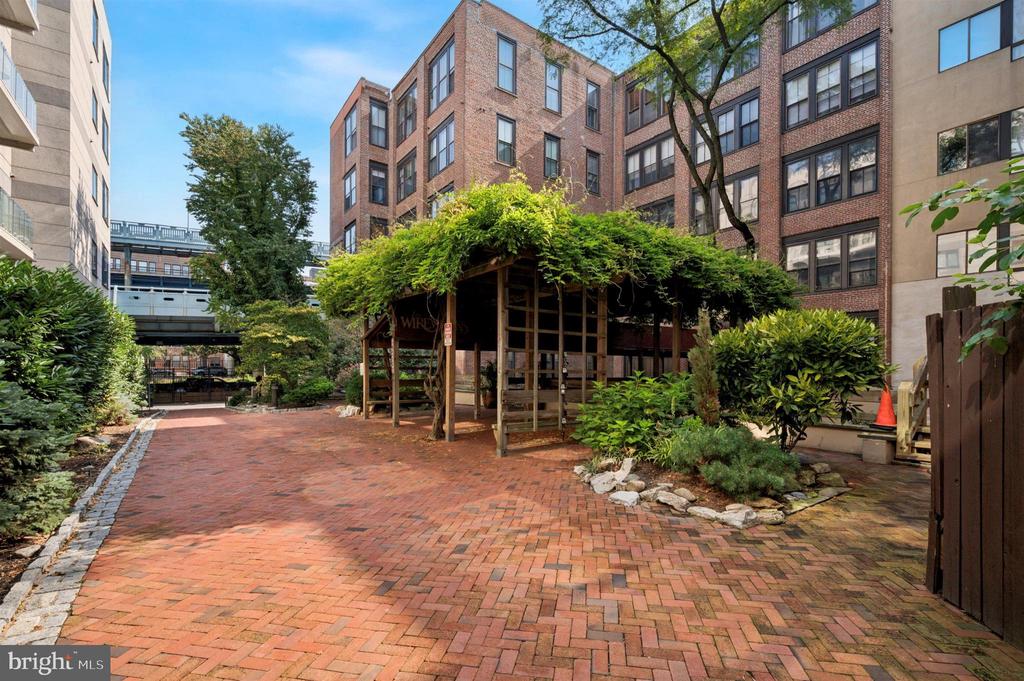 301 RACE STREET 202