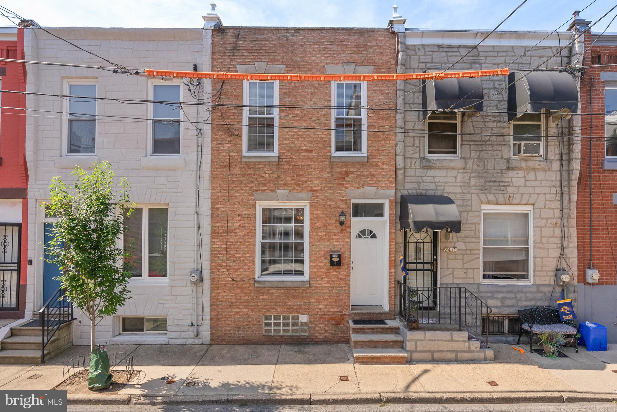 2436 MONTROSE STREET