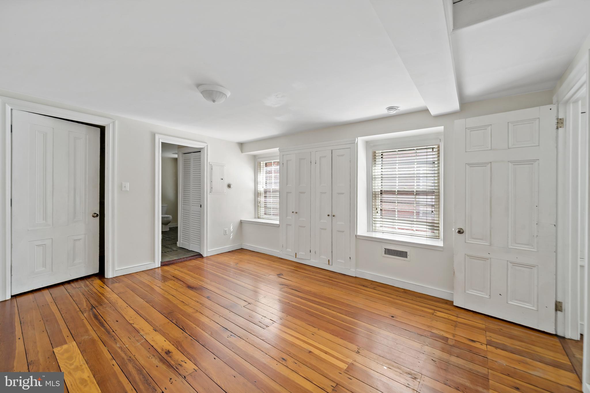 1524 PINE STREET 3