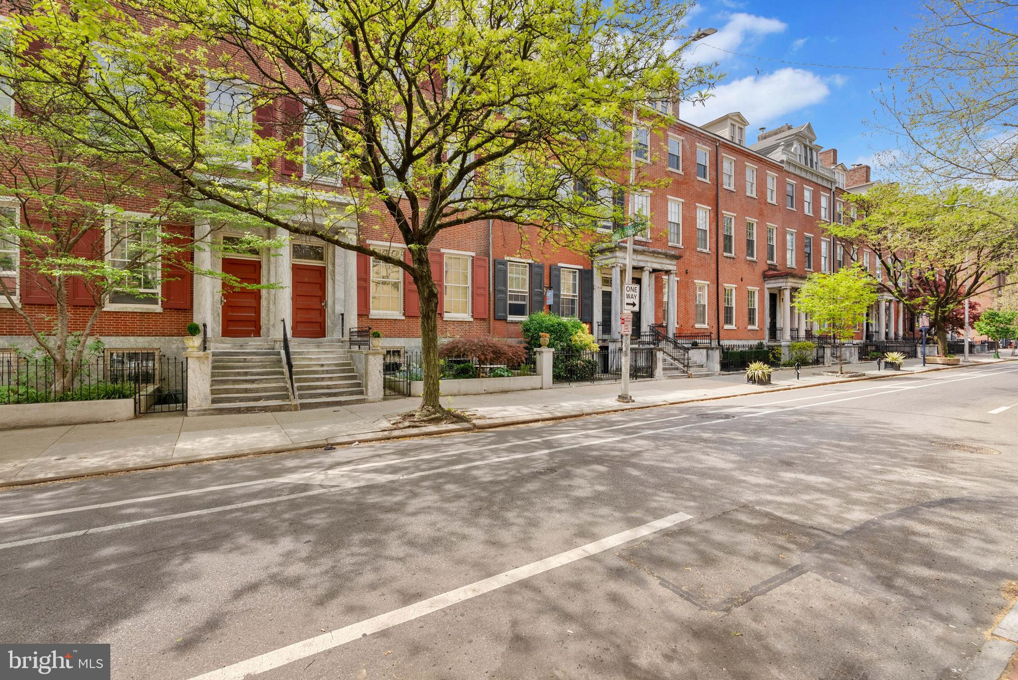 914 SPRUCE STREET 9