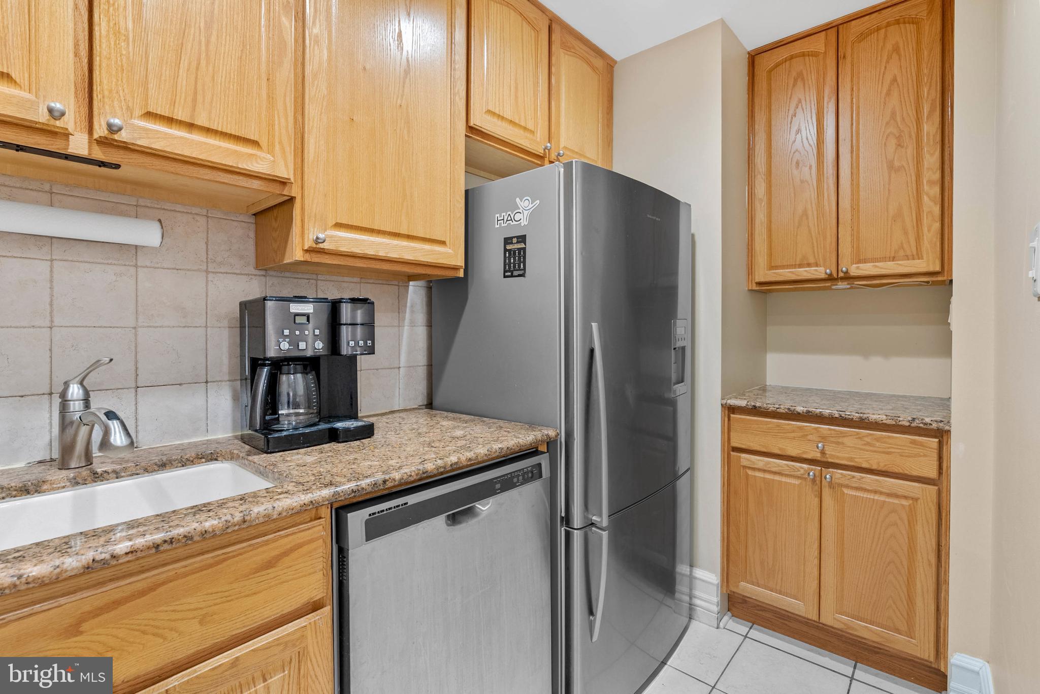 914 SPRUCE STREET 9